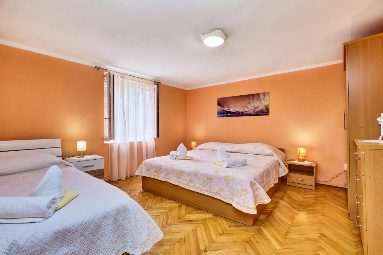 Apartments Ljubica 베리로신즈 외부 사진