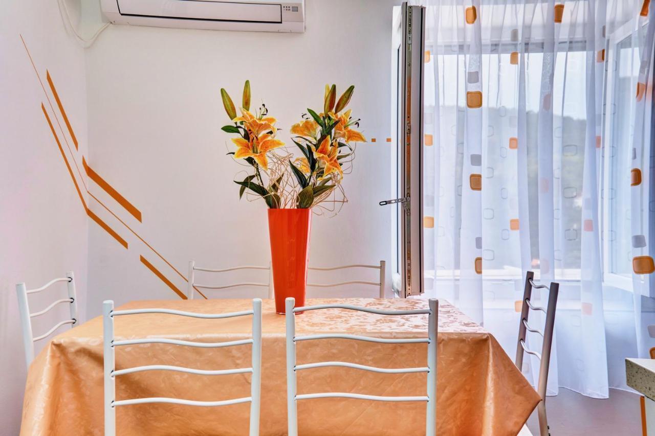 Apartments Ljubica 베리로신즈 외부 사진